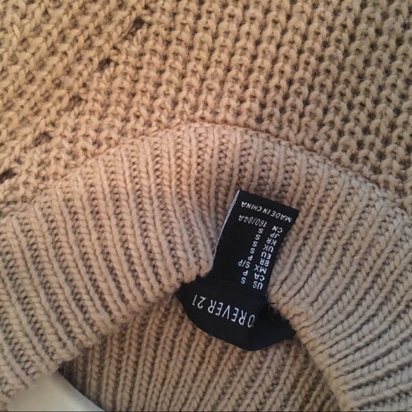 Sweater dress - Picture 4 of 4